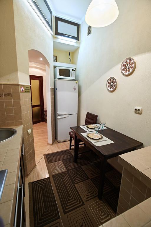 Babylon Apartments On Petliury Street Rivne Exterior foto